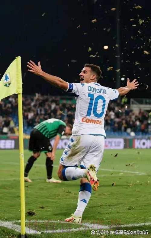 科莫2-0萨索洛连续12场不败，莫雷诺破门，尼科-帕斯献助攻